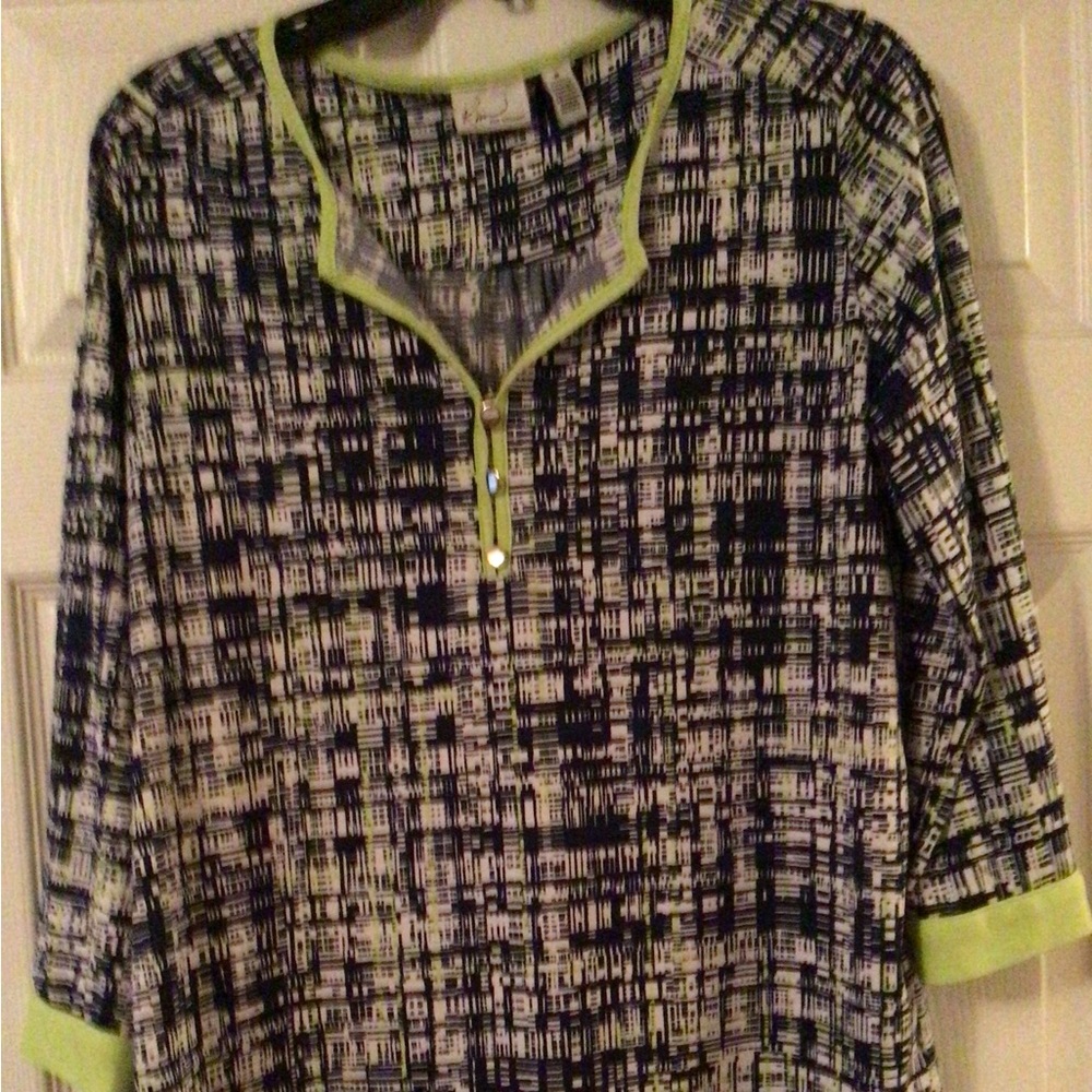 3/4 sleeve top